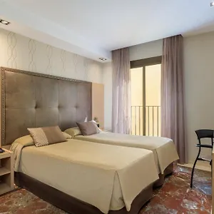 https://gotico.catalonia-hotels.com