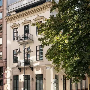Gin Otel